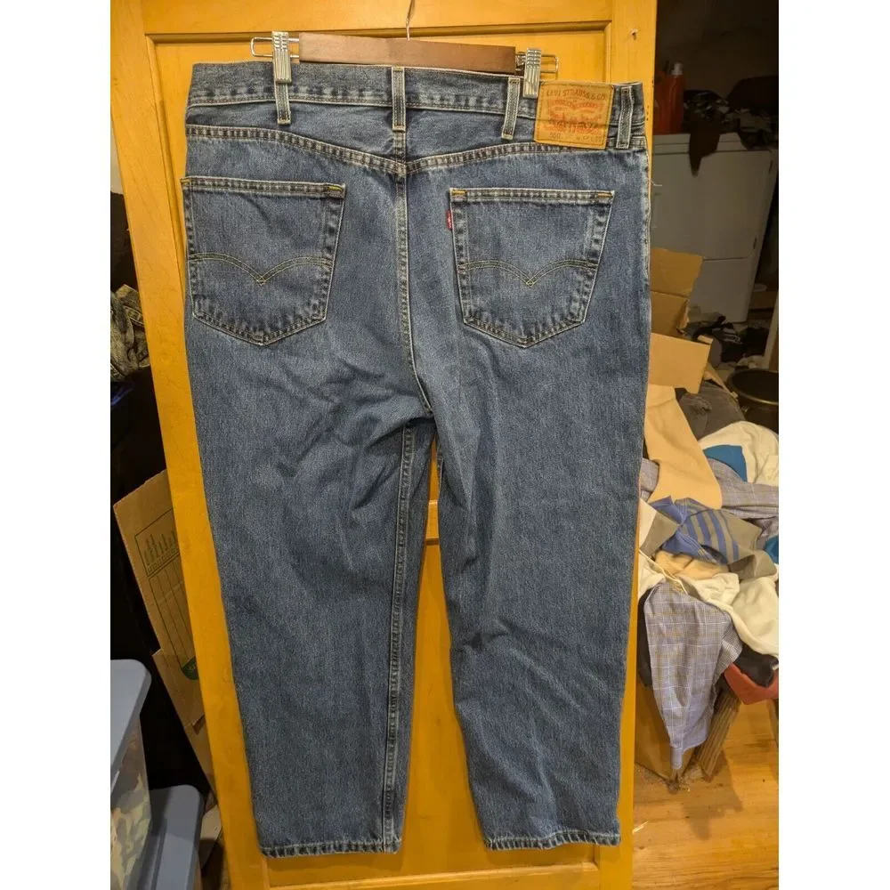 LEVIS 550 Men's  Fit Denim Blue Jeans Light Wash 38X29‎ measures